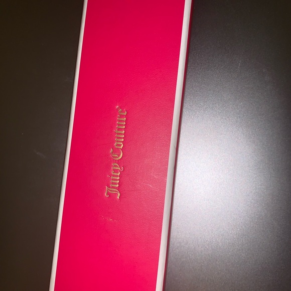 Brand new Juicy Couture silver starter bracelet - Picture 7 of 7